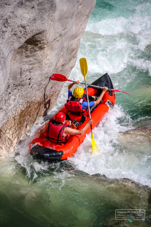 photo cano raft air boat canoe verdon